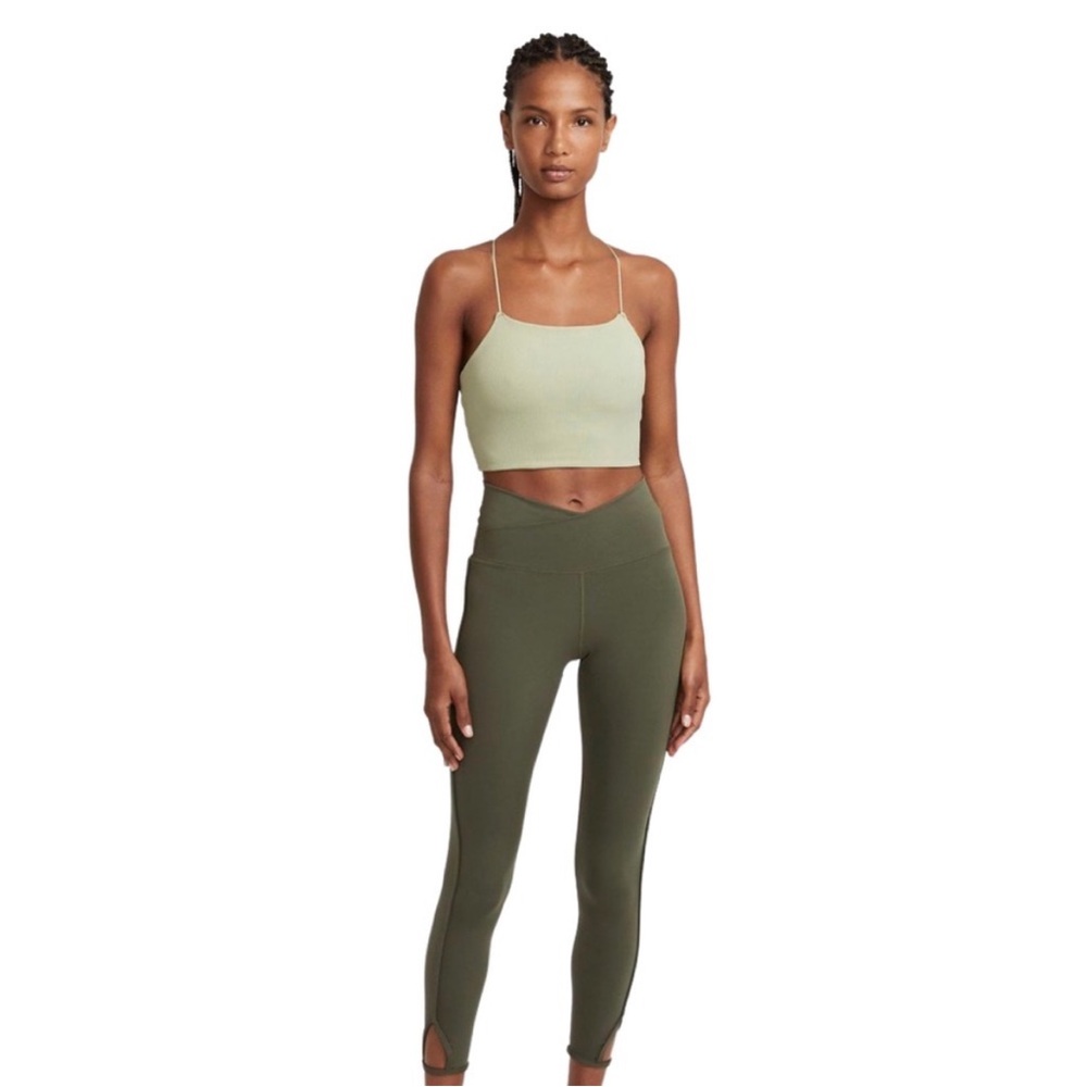 Nike yoga infinalon sports bra